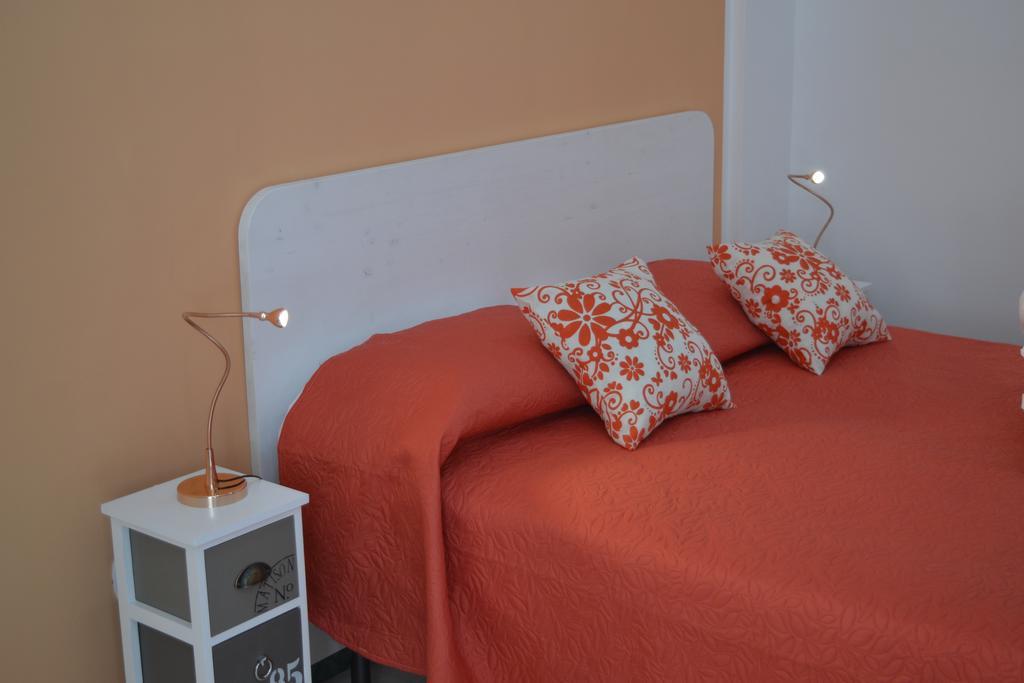 B&B Anna'S Family Terrace Наполи Екстериор снимка