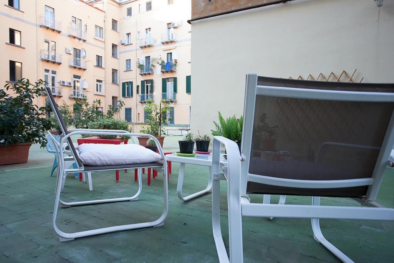 B&B Anna'S Family Terrace Наполи Екстериор снимка