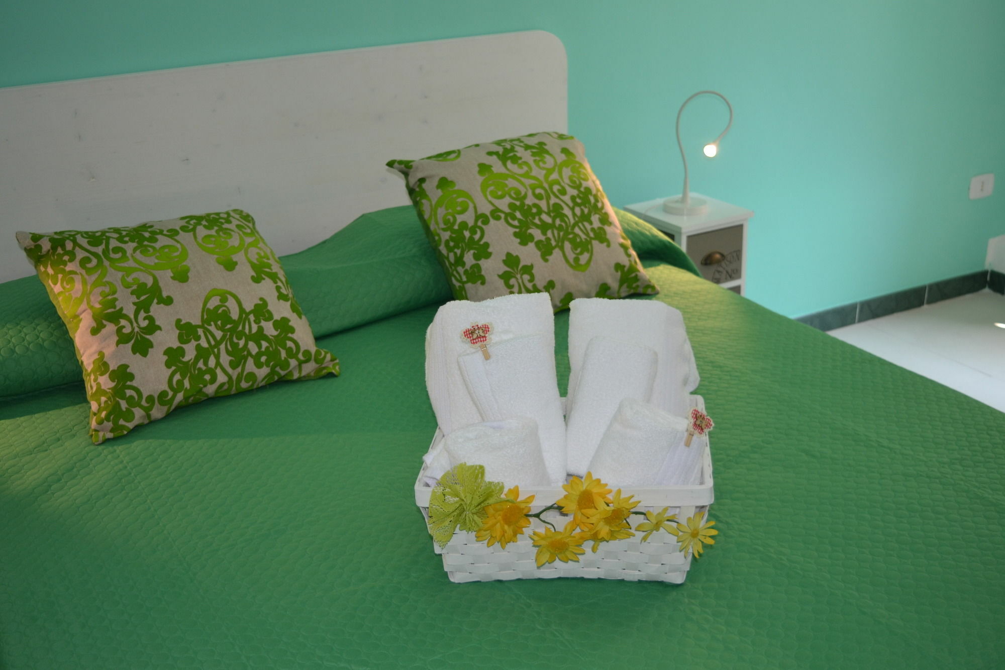 B&B Anna'S Family Terrace Наполи Екстериор снимка
